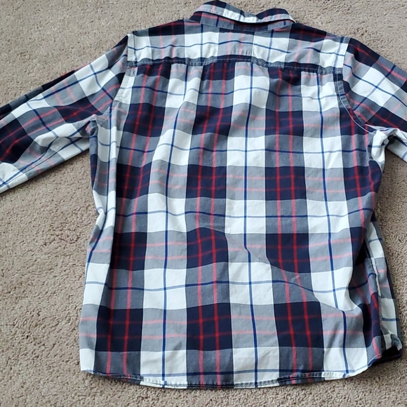 Like new plaid button up - Picture 3 of 3